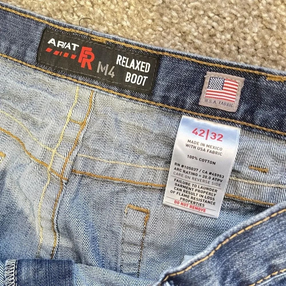 Ariat FR M4 Jeans Mens 42X32 Relaxed Boot Cut CAT2 Flame Fire Resistant Workwear